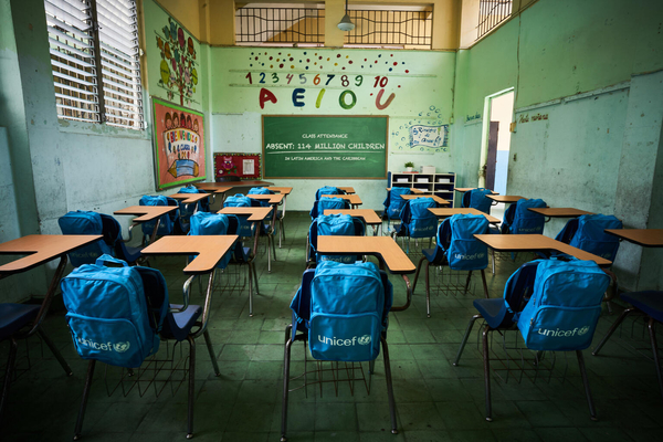 COVID-19: Todas as escolas na Europa e Ásia Central devem permanecer aberta e ser mais seguras, dizem a OMS e a UNICEF