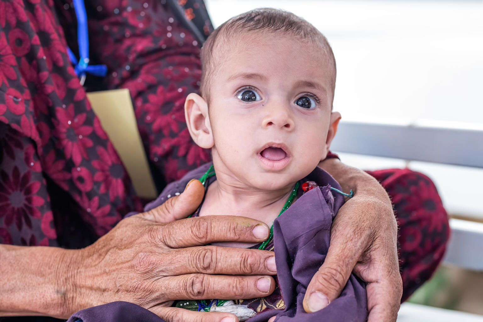 Material médico fornecido pela UNICEF chega a Cabul para tratar aumento de casos de diarreia aguda no Afeganistão